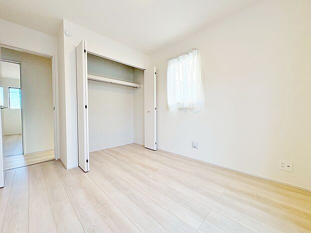 各お部屋にしっかりと収納スペースを設けてあります。