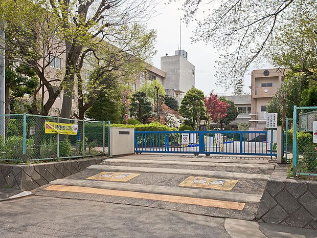 今泉小学校まで約650m