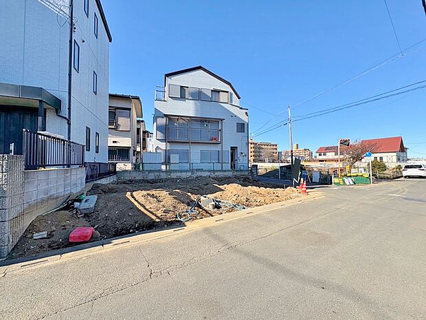 リビングはくつろぐ方とお料理をされる方の一体感を重視した設計。(令和8年1月 撮影)