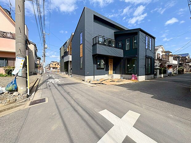 生活便利な住環境。全てを凝縮した珠玉の「住まい」を堪能して下さい。(令和8年3月 撮影)