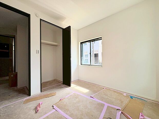 4.5帖の洋室です。在宅ワークにもおすすめの空間。(令和8年3月 撮影)