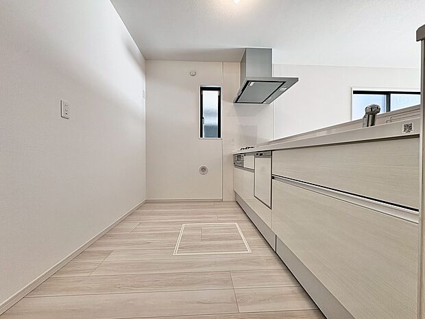 毎日使う場所だからこそ、家の中心になるキッチンはとても大切な空間です。