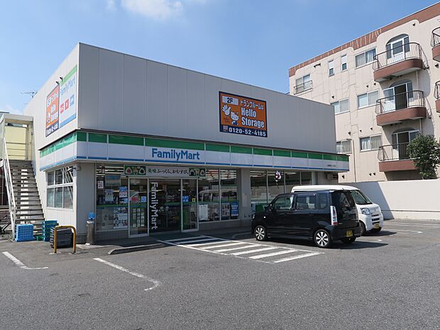 ファミリーマート上尾愛宕二丁目店まで約267m