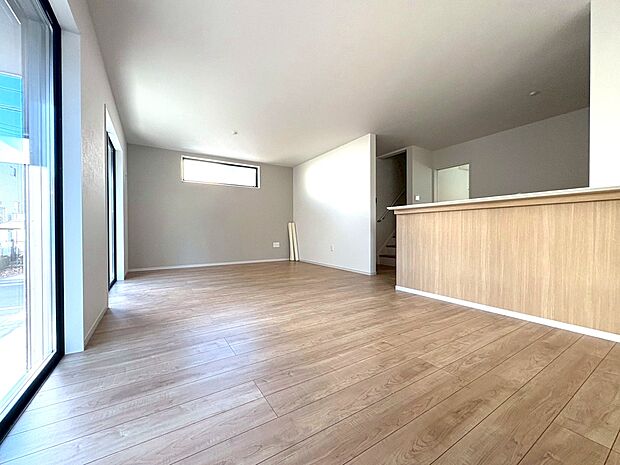 リビング階段は忙しい朝でもご家族が顔を合わせ会話から始まります。