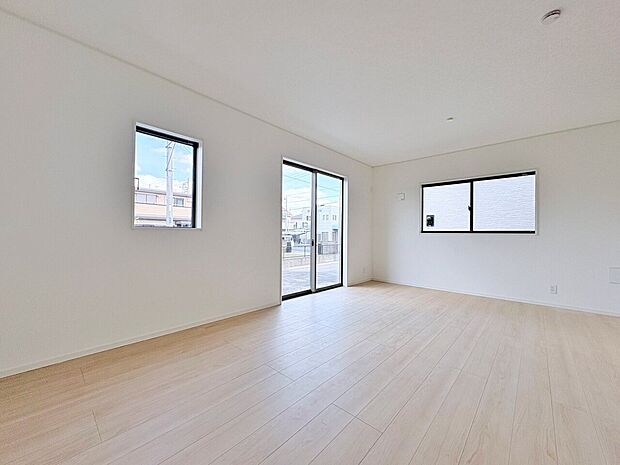 住む人の暮らしを心地よく彩り、愛着の深まる空間へ。