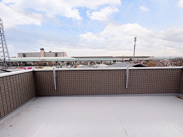 広々とした屋上付きです。