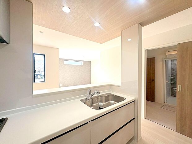 毎日の家事が楽しくなるように考え抜かれたキッチン。