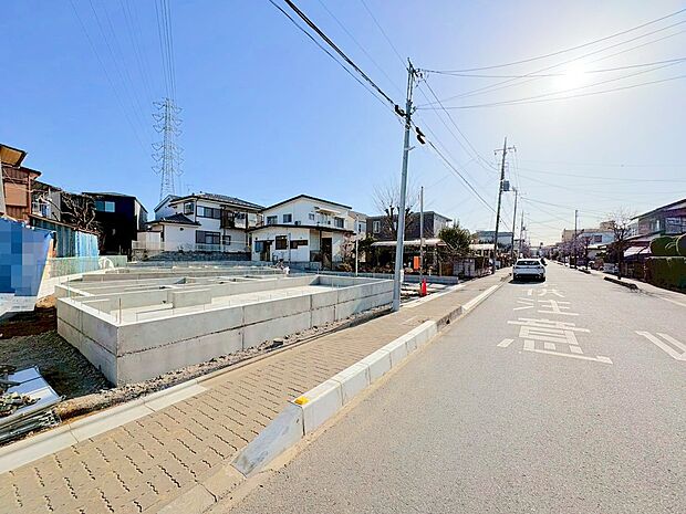 玄関には色々な物をしまえる土間収納を設けております。(令和8年1月 撮影)