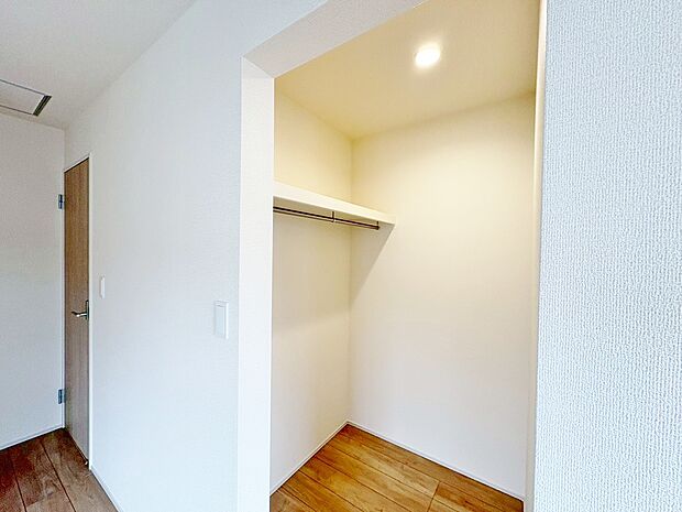 WICを2か所に設けていますので、お荷物の多い方でも安心です。