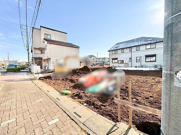 ゆとりある脱衣所スペースを確保しており、ストックなど収納できます。(令和8年1月 撮影)