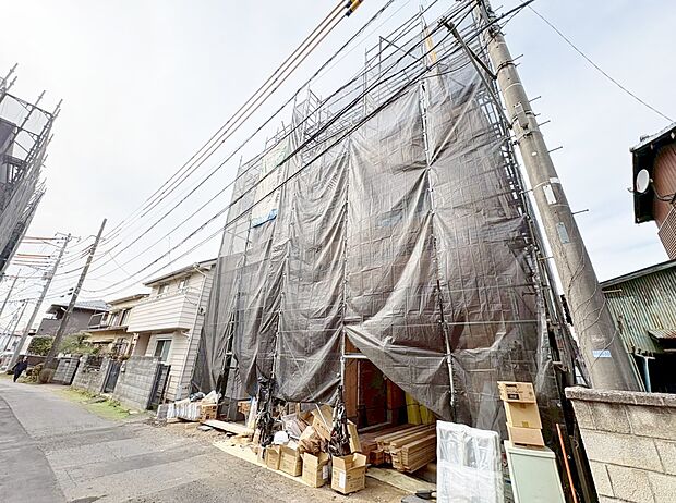 たっぷり収納できるパントリー付きのLDK。(令和8年2月 撮影)