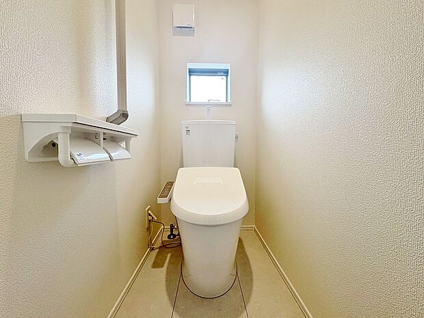 1階と3階にトイレを設置しました。