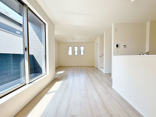 素敵なリビングでご家族の一家団欒を心ゆくまでお楽しみください。