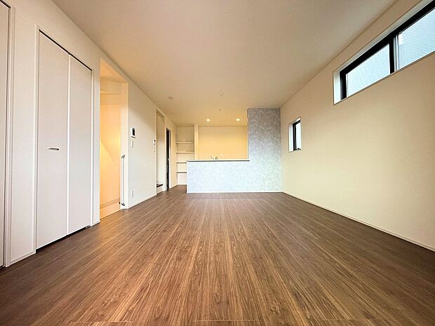 素敵なリビングでご家族の一家団欒を心ゆくまでお楽しみください。