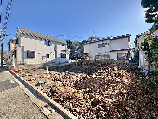 家事に便利なリネンスペースを備えています。(令和7年12月 撮影)