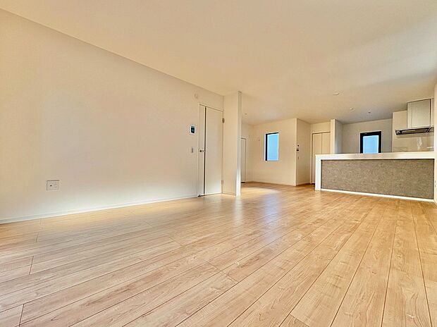 すべてを凝縮した珠玉の【始まり】をここから迎えます。