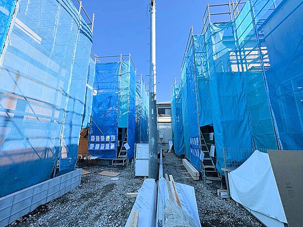 右奥が当物件。心のやすらぎと満足感を与えてくれます。(令和8年1月 撮影)