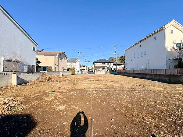 土地面積は40．26坪。お好きなハウスメーカーで建築可能です。