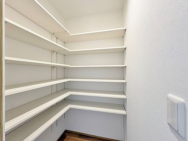 収納の多さは快適な暮らしに欠かせない、大事なポイントです。