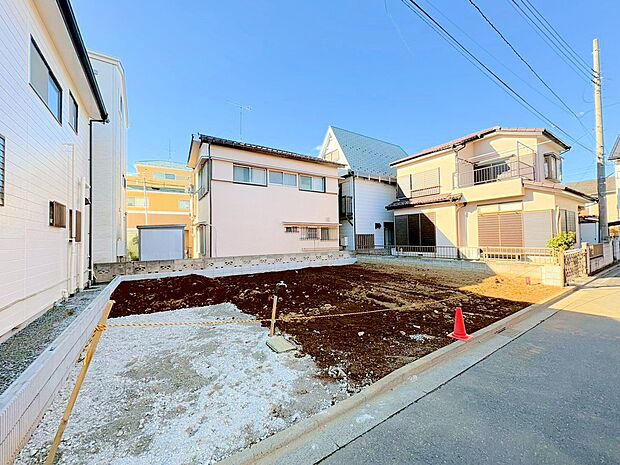 たっぷり収納可能なWICを二部屋に備えています。(令和8年1月 撮影)