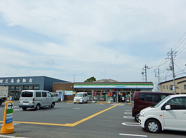 ファミリーマートTKSさいど店まで約290m