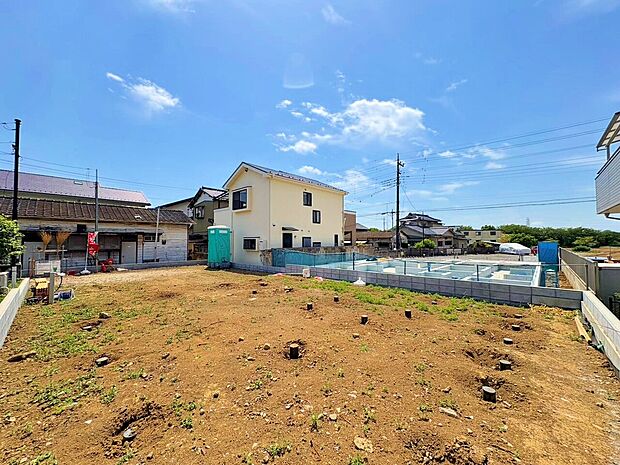 脱衣所内に二つの扉を設け、回遊動線を作ったお住まいです。(令和8年4月 撮影)