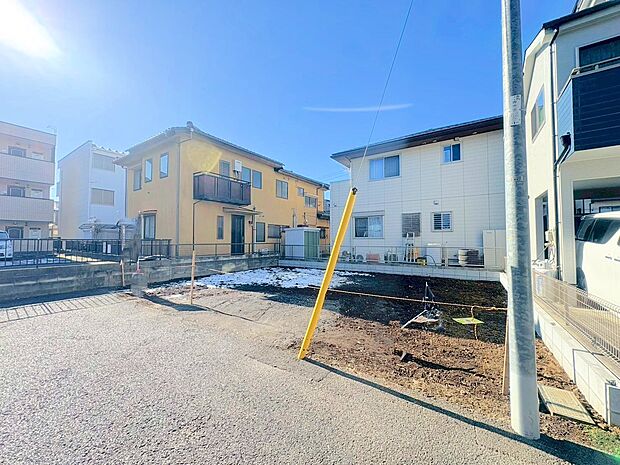 19帖のLDKはどこにいても各方面に視線が抜けて開放的な造り。(令和8年1月 撮影)