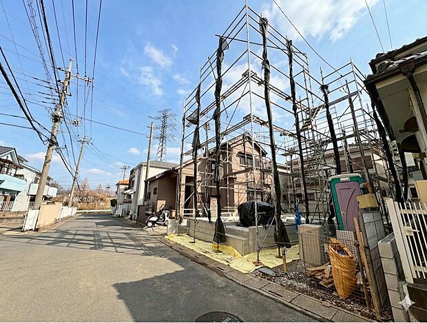 16帖のLDKにはカウンター付きのフリースペースを備えています。(令和8年2月 撮影)