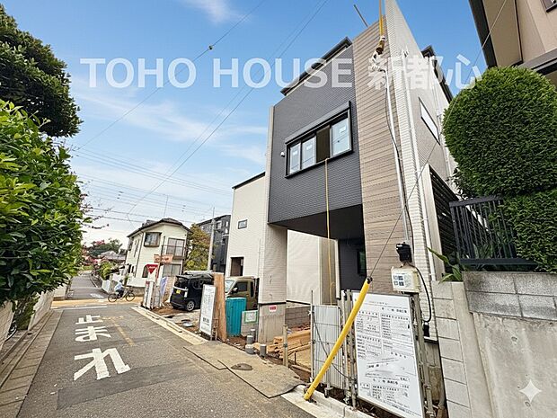 通風・採光にも優れ、心地よい光と風があふれています。(令和7年9月 撮影)