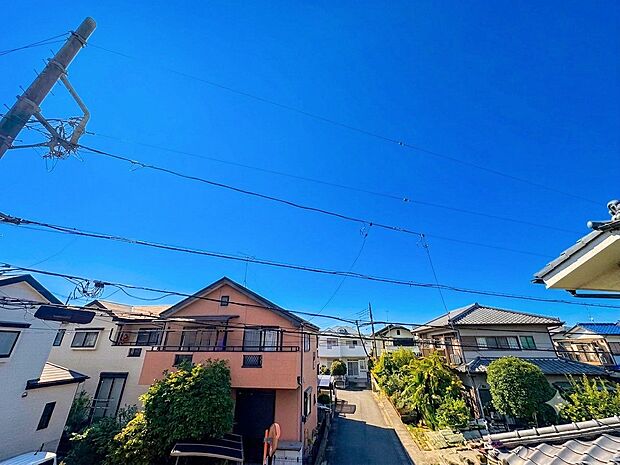 かけがえのない街並みや風景が広がります。