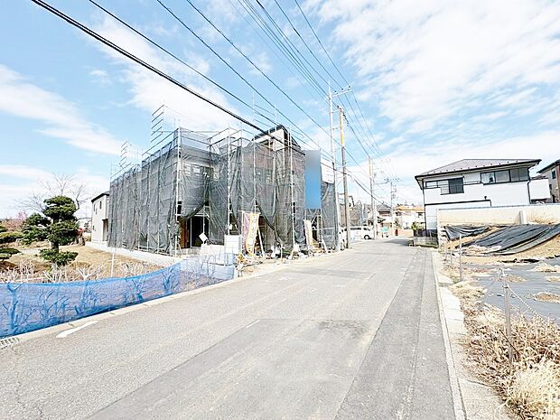 玄関にはたっぷり収納できる土間収納を設けました。(令和8年3月 撮影)