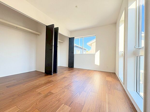 家具やレイアウトでお好みの空間を創り上げられます。