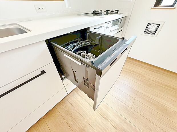 高温で洗浄することでピカピカに。手荒れの軽減も嬉しいポイント。