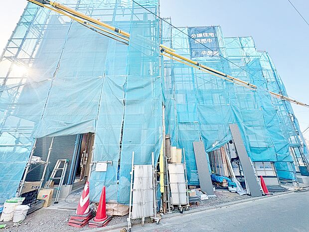 自然と家族のコミュニケーションが生まれるリビングイン階段を採用。(令和8年1月 撮影)