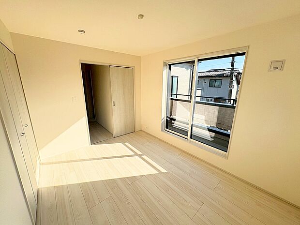 ゆったりとした休息と癒しを提供してくれる空間があります。