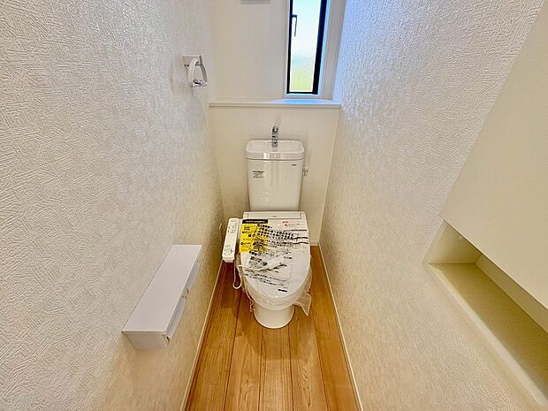 洗浄便座はいつでも快適に、清潔にご使用いただけます。