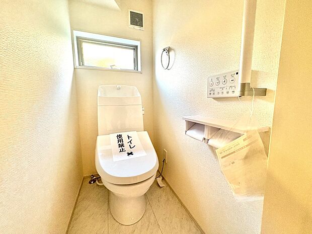 各階にトイレを完備しました。
