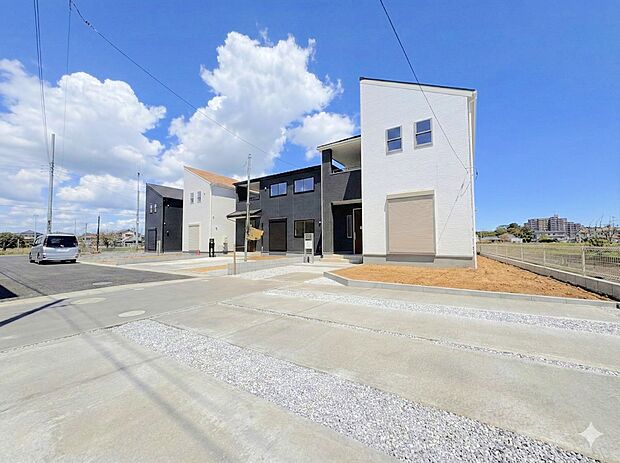 閑静な住宅街に佇む堂々とした佇まい。