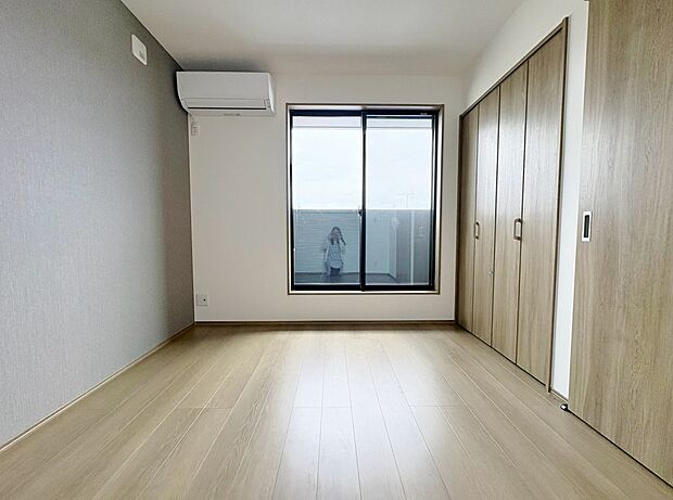 充実した生活は伸びやかな居室空間から始まります。