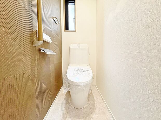 トイレは2ヶ所にございます。毎日使う場所だからこそ、使い勝手を考えました。