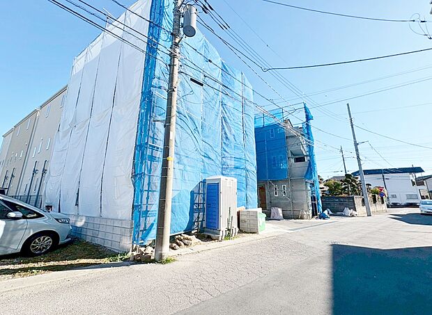 左側が当物件。全居室6帖以上の3SLDK。主寝室広々7.5帖。(令和8年1月 撮影)