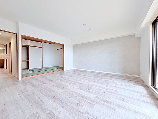 素敵なリビングでご家族の一家だんらんをお楽しみください。