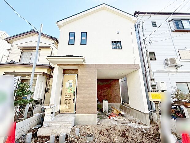 カースペースはビルトインガレージを採用。(令和8年1月 撮影)