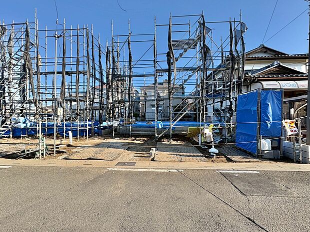 小・中学校まで徒歩11分以内でお子様の通学も安心です。(令和8年3月 撮影)