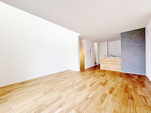 2階に水回りを集約した家事効率の良い間取り。