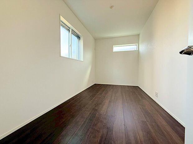 柔らかい自然光で朝目覚める暮らしが送れるでしょう。