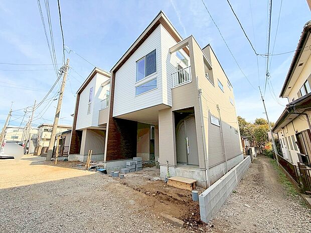 全居室二面採光により採光や通風を考えて設計されたお住まい。(令和8年2月 撮影)