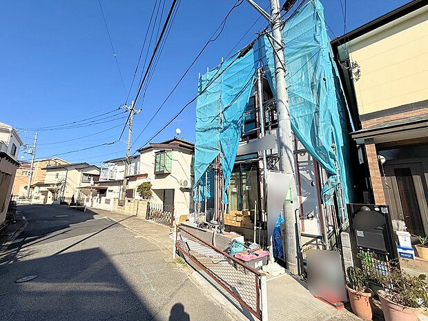 17.5帖のLDKは人気の対面式キッチンで一体感があります。(令和8年3月 撮影)