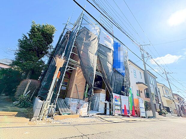 17帖のLDKは開放感を感じられる対面キッチンを採用しました。(令和8年3月 撮影)