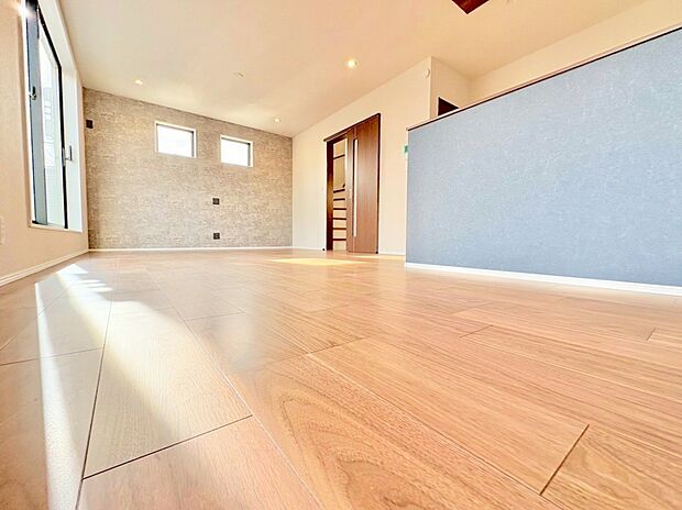 お気に入りのインテリアに囲まれた素敵な空間を創り上げてください。